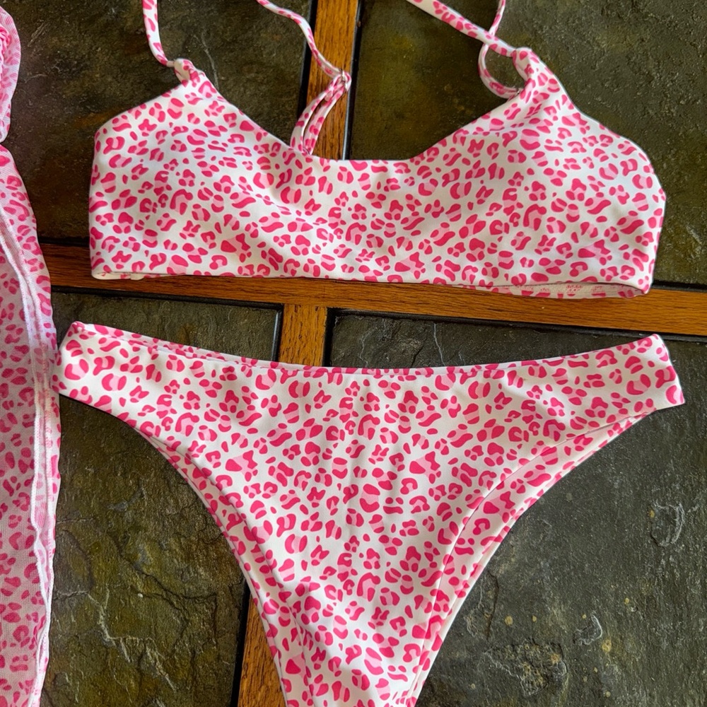SHEIN Pink Leopard Print Bikini Set, size XS